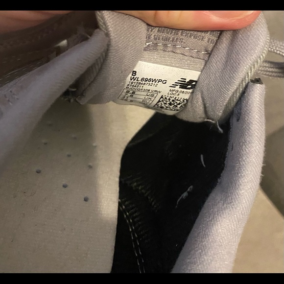 NEW BALANCE EUC running shoes 9.5 - Picture 5 of 7